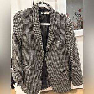Zara Women’s Checkered Blazer